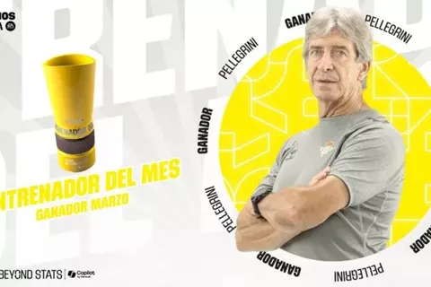 بيليجريني يتوج بجائزة مدرب شهر مارس في الدوري الإسباني